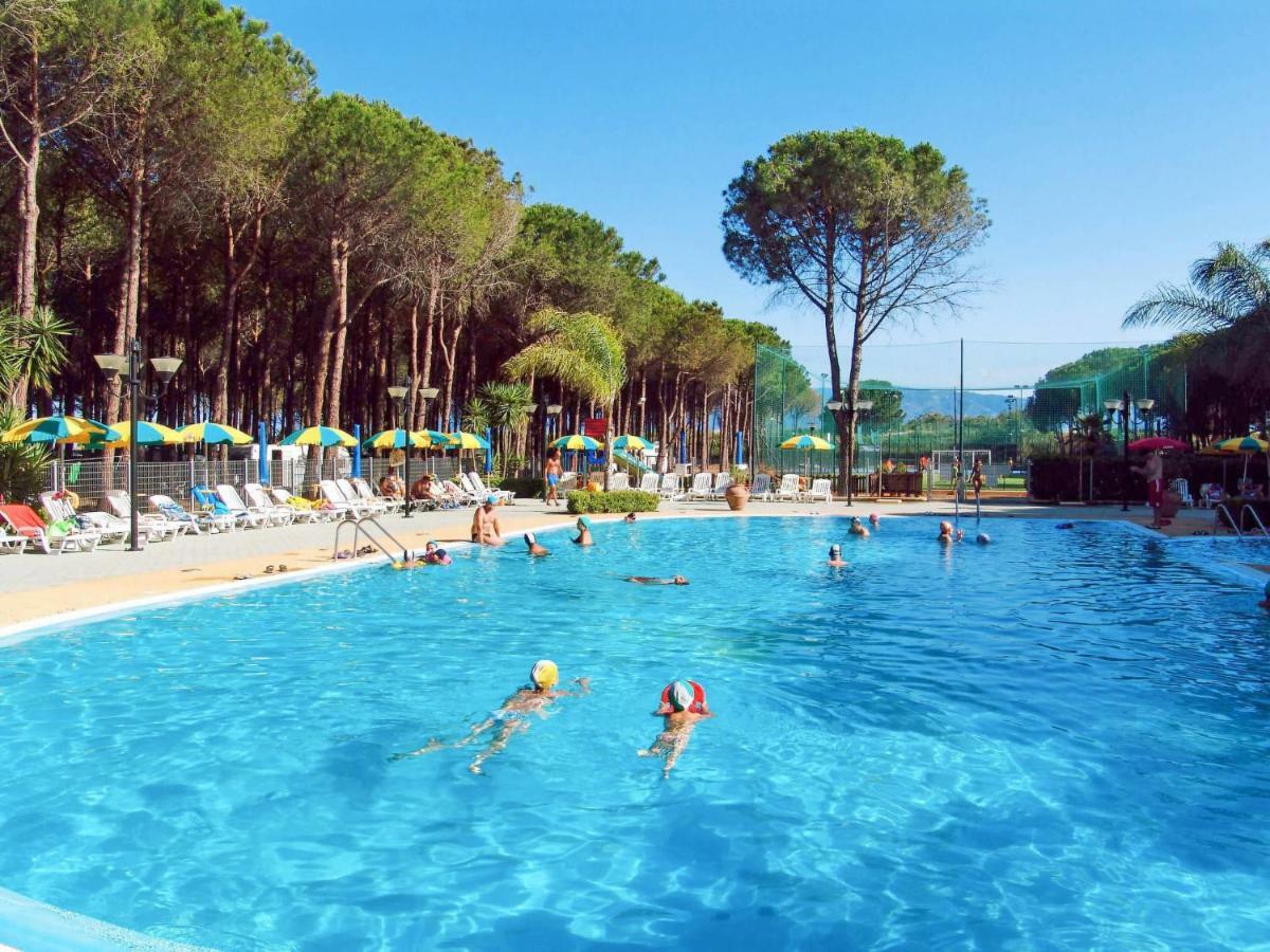 Holiday Home Camping Thurium By Interhome Marina di Schiavonea Exterior foto